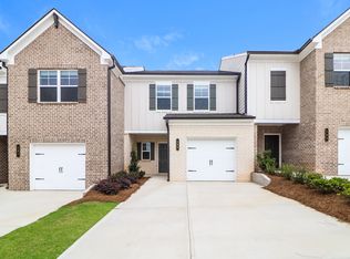 105 Basswood Ln, Auburn, GA 30011