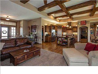 5th image of 1018 E Rosemont Ct