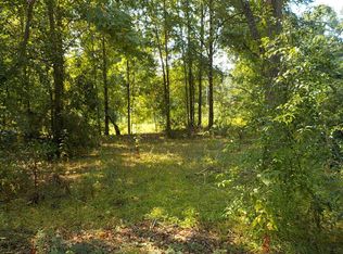 13 Golf Course Rd, Hattiesburg, MS 39402