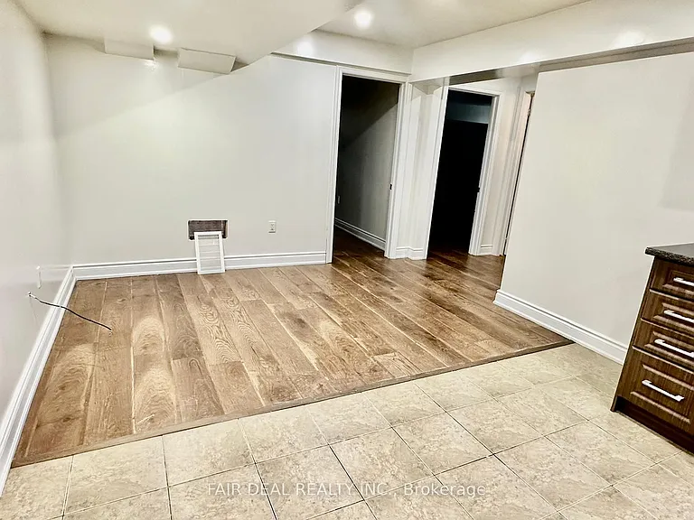 47 Snow Leopard Ct #2 — Photo 2