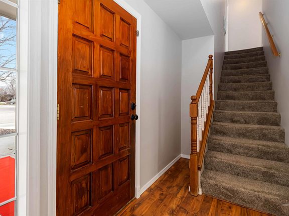 4th image of 2135 N Monaco Way
