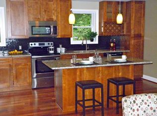 4720 Henderson Rd, Temple Hills, MD 20748