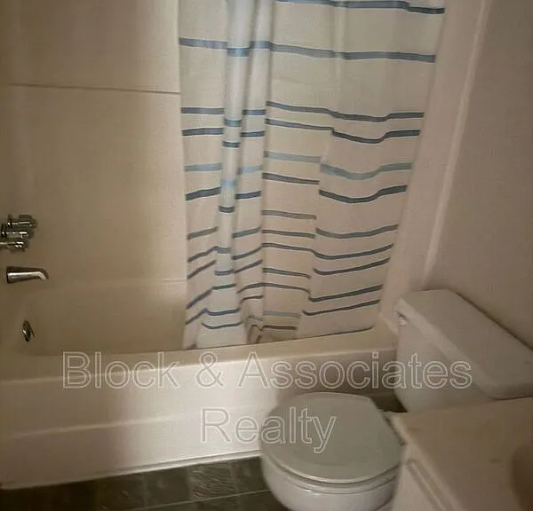118 Reece Ct #C — Photo 10