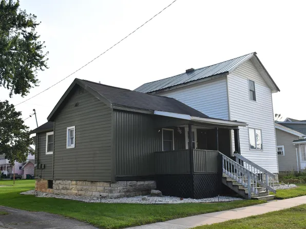 36 8th St, Fond Du Lac, WI 54935