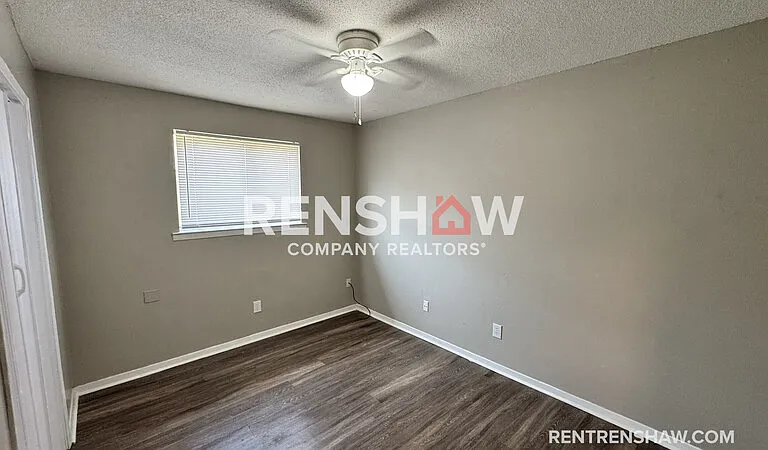 4442 Arnold Cv — Photo 9