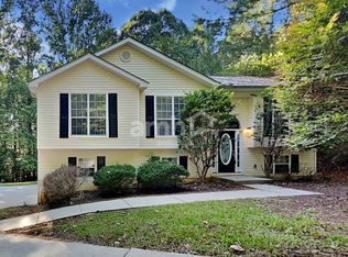 5351 Highpoint Rd, Flowery Branch, GA 30542