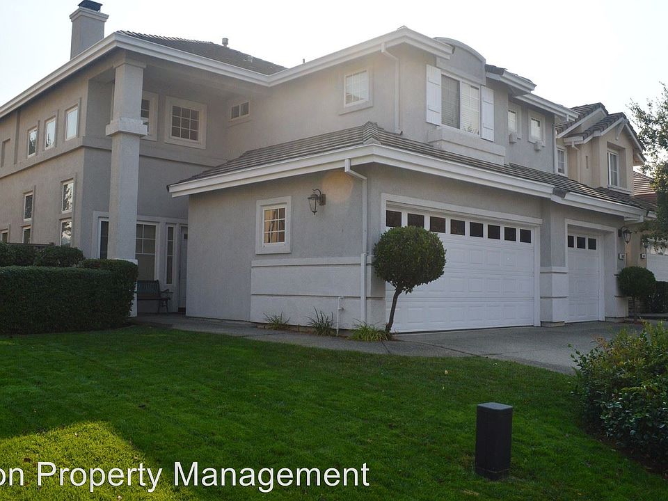 1st image of 186 Blackstone Dr