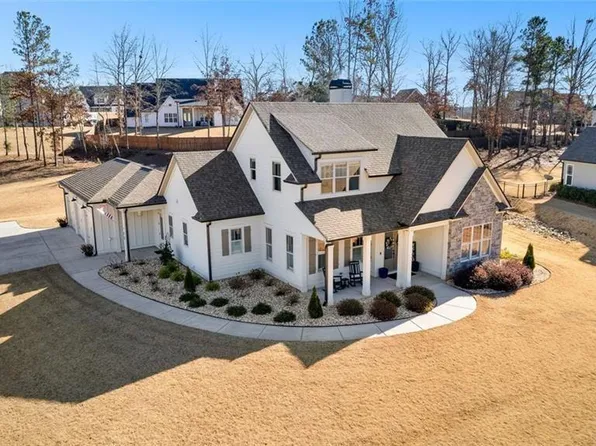 13 Anchor Ct, Newnan, GA 30263