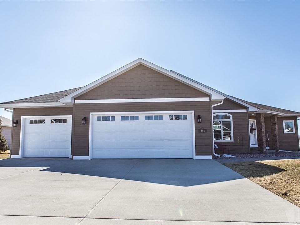1st image of 404 Bedford Ct