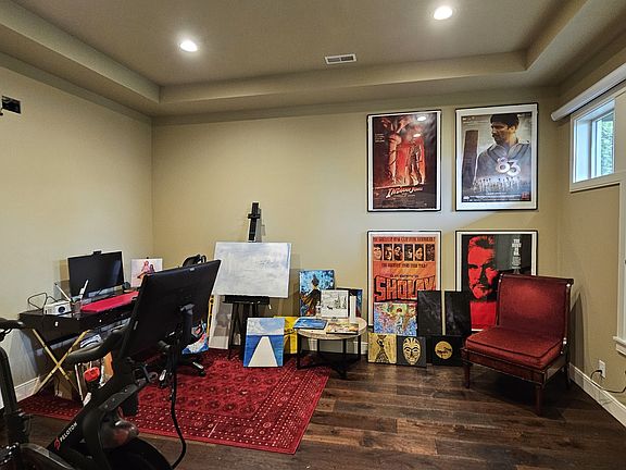 Bonus room to the right of foyer, can be office or play room.