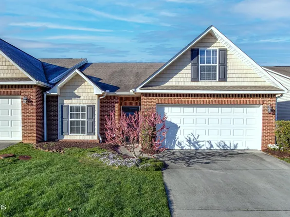 1471 Remington Grove Ln, Knoxville, TN 37909
