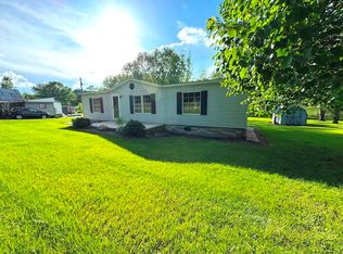 2174 Castleton Rd, Max Meadows, VA 24360