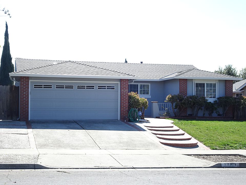 1st image of 3580 Rowley Dr