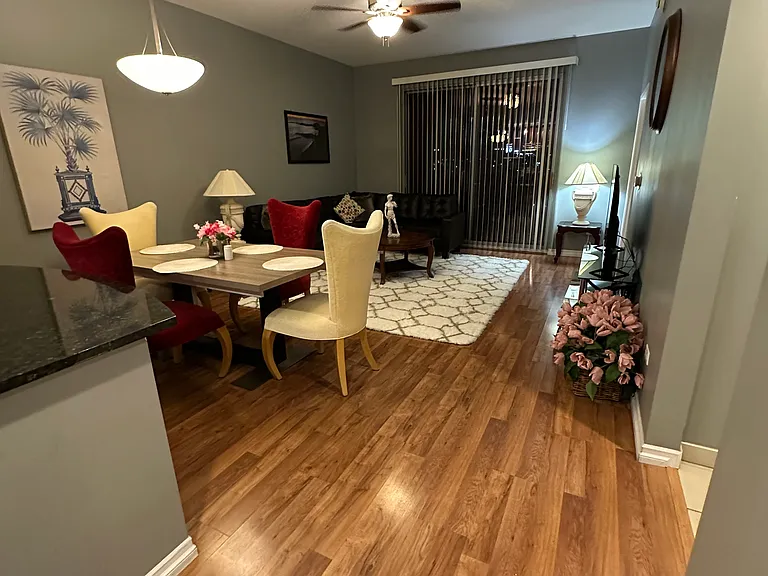 200 W Sahara Ave #403 — Photo 2