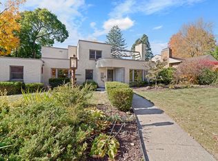 306 Calvin Park Blvd N, Rockford, IL 61107