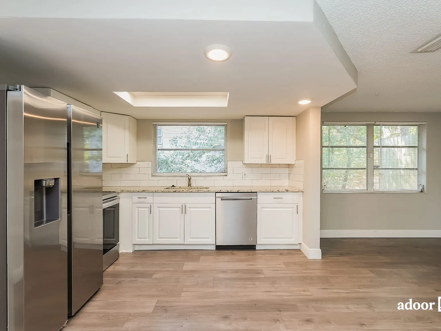 3 bed, 2.0 bath, 1454 sqft, $1,845 — Photo 2