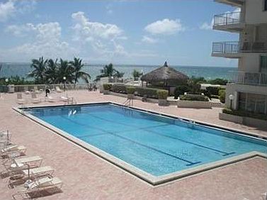 3rd image of 5401 Collins Ave APT 524