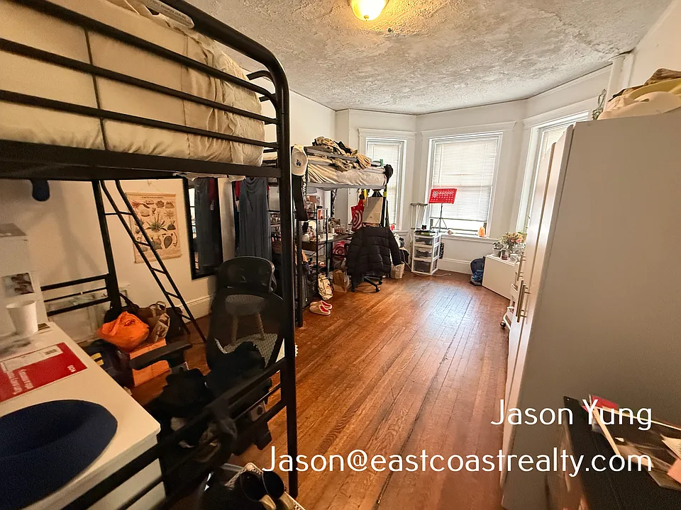 238 Hemenway St #6