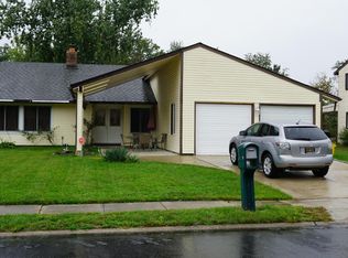 9 Penfield Ln, Sicklerville, NJ 08081