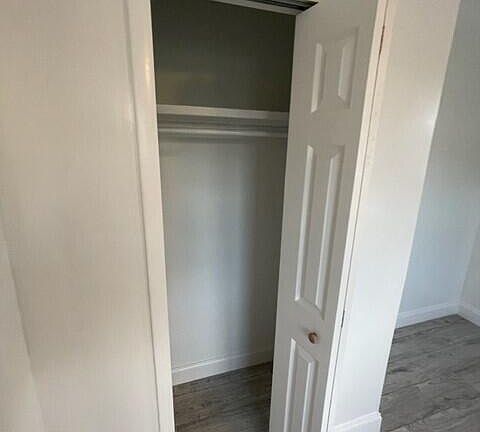 5th image of 3890 Lakewood Rd APT 1