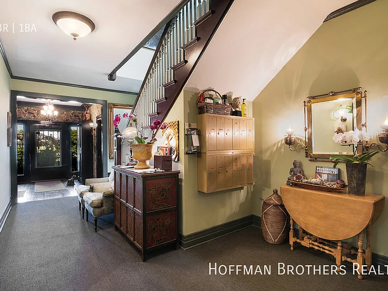 254 S Vendome St #6 — Photo 20