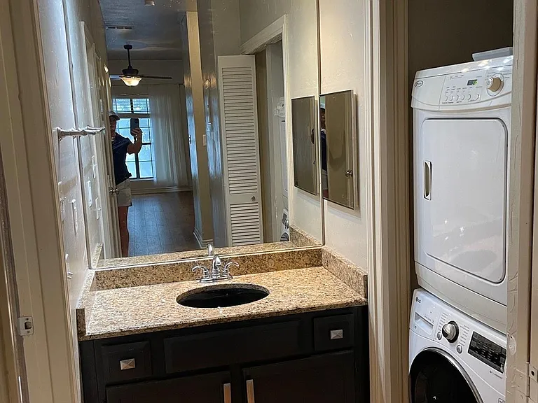 1908 San Antonio St #212 — Photo 8