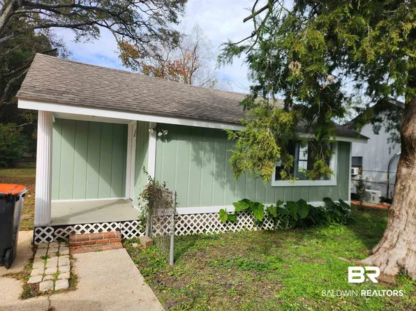 205 Clay St, Bay Minette, AL 36507