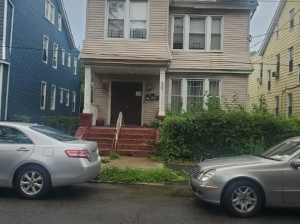 250 Wainwright St, Newark City, NJ 07112