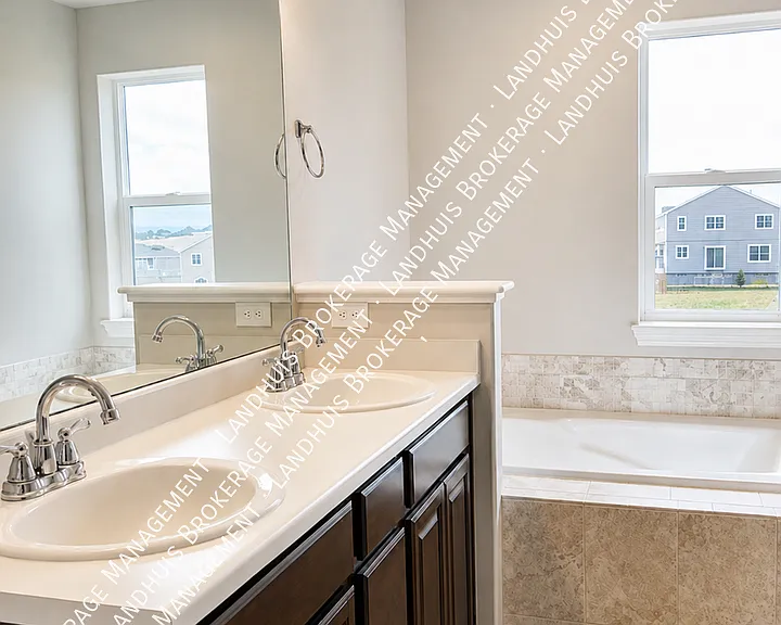 6442 Chaplin Dr — Photo 26