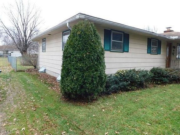 3rd image of 5307 Gargasz Dr