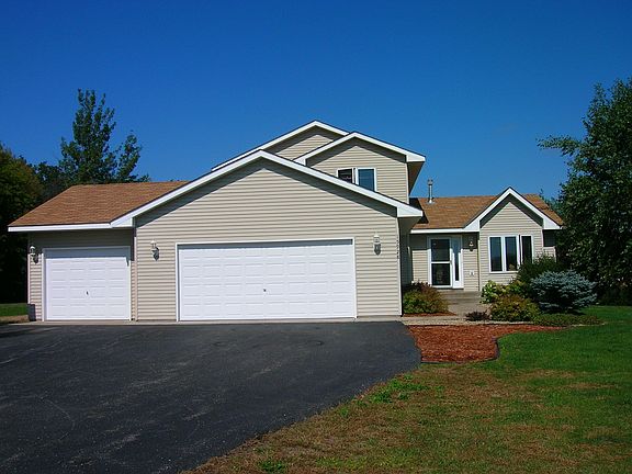 Built in 2000 on 2.6 acres