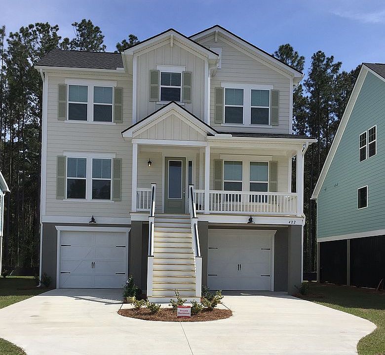 1st image of 422 Amalie Farms Dr