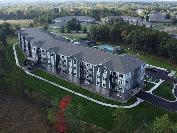 5th image of 7058 Clearwater Rd #408