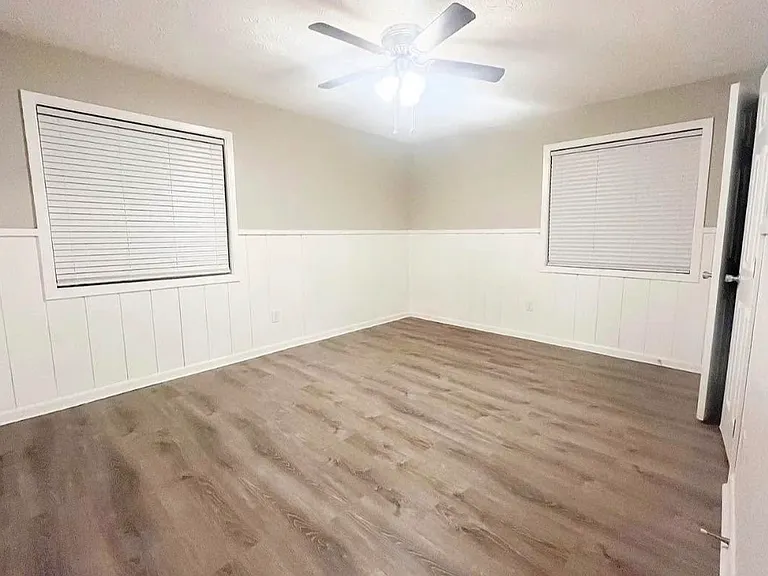 6148 Pineneedle Dr SW — Photo 3