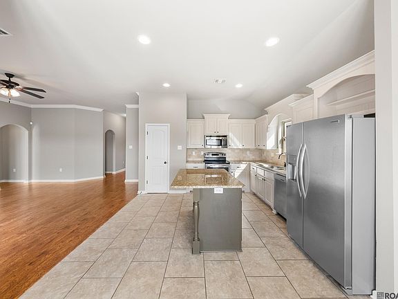 4th image of 14452 Tanya Dr