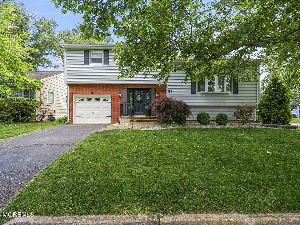 1st image of 29 Alexander Avenue