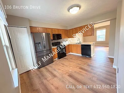 106 Bruton Dr Photo 1