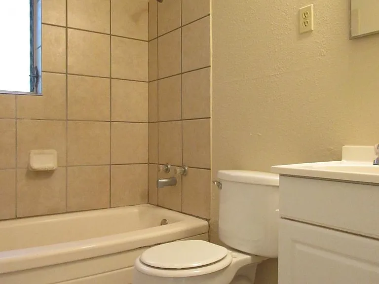 3599 Suzanne Dr — Photo 2