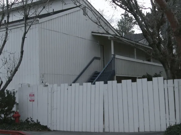 2300 Dickerson Rd, Reno, NV 89503
