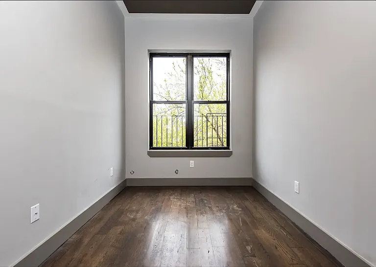 230 Jefferson St #3L — Photo 7