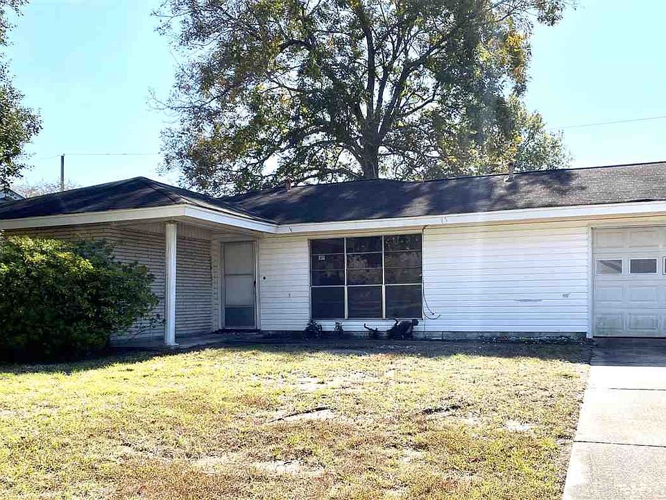 1st image of 427 Gardenia Ave