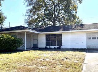 427 Gardenia Ave, Orange, TX 77630