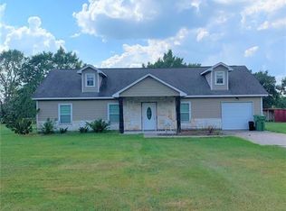 41 Pine Prairie School Rd, Huntsville, TX 77320