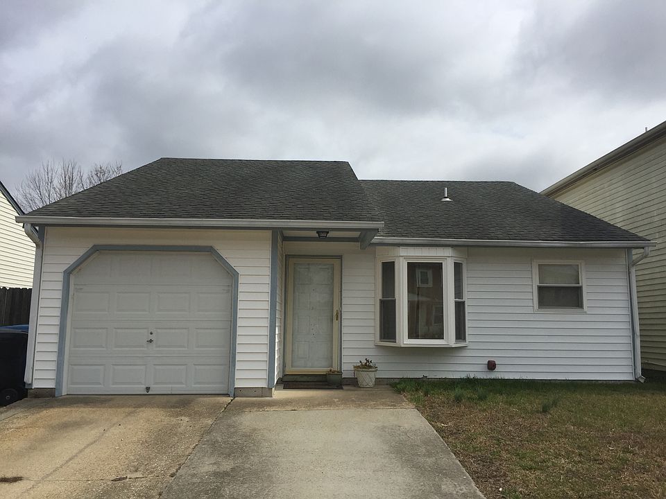 1st image of 1526 Oak Knoll Ln