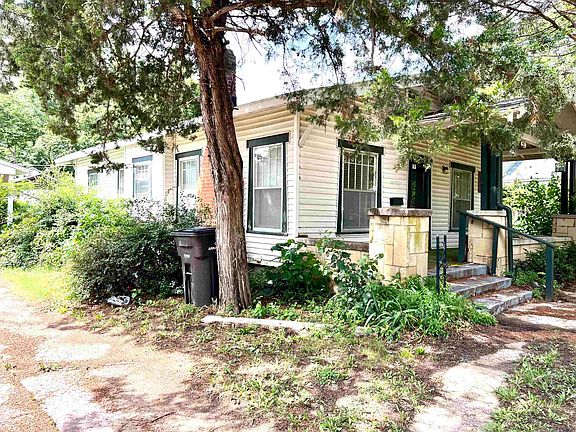 3rd image of 211 W Linden Ave