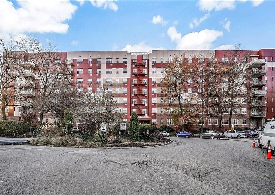 1st image of 7 Balint Dr APT 715