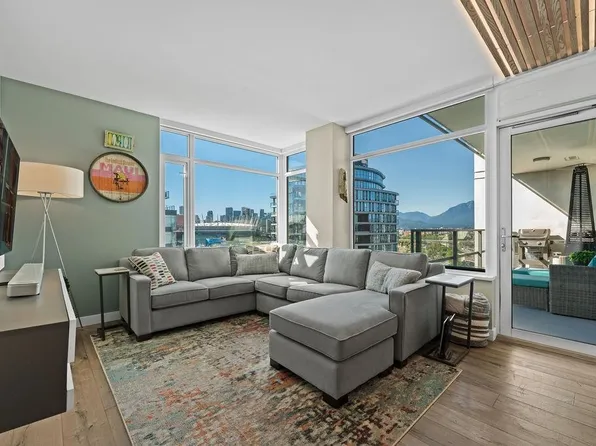 110 Switchmen St #1503, Vancouver, BC V6A 0C6