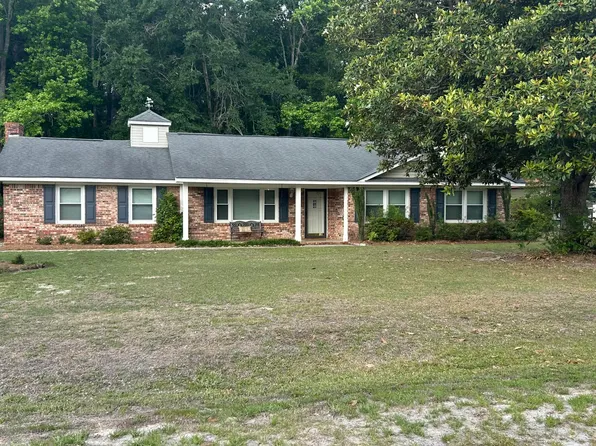1184 Fellowship Dr, Manning, SC 29102