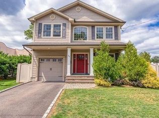 54 Lincoln Blvd, Merrick, NY 11566