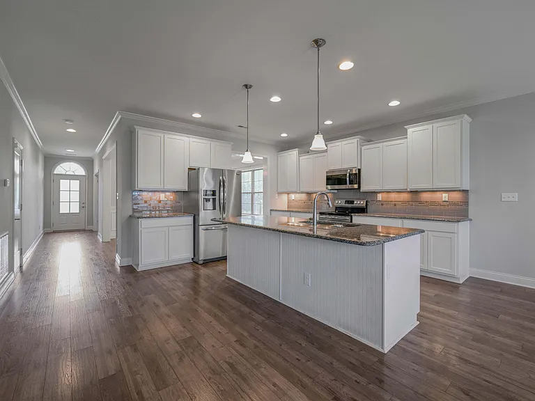4155 Sperling Dr — Photo 9